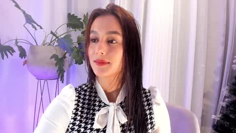 Lucy online show from December 30, 2024, 3:03 am