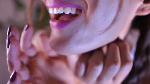 Lucy online show from January 7, 2025, 4:18 am