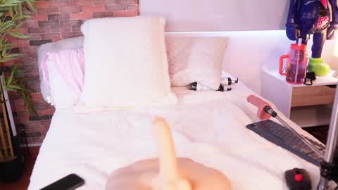 Lucy online show from January 18, 2025, 3:49 pm