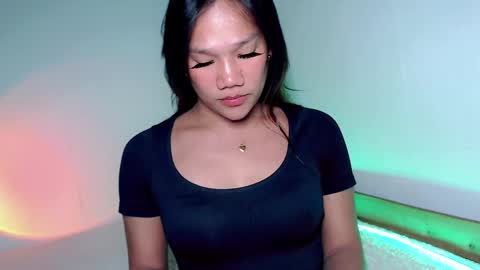 Snapshot of i_amdivine22 chatting on November 10, 2025, 7:18 am Divine Mercy online show from November 10, 2025, 7:18 am