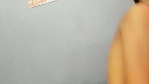 Snapshot of i_can_do_both chatting on October 23, 2025, 6:02 am jek online show from October 23, 2025, 6:02 am