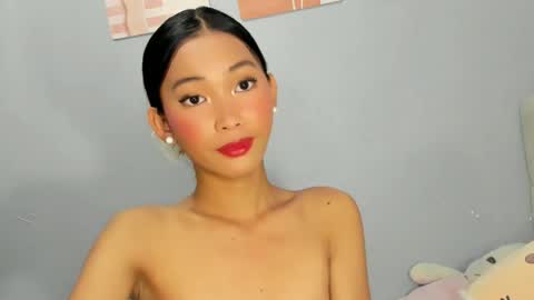 Snapshot of i_can_do_both chatting on October 26, 2025, 1:06 pm jek online show from October 26, 2025, 1:06 pm