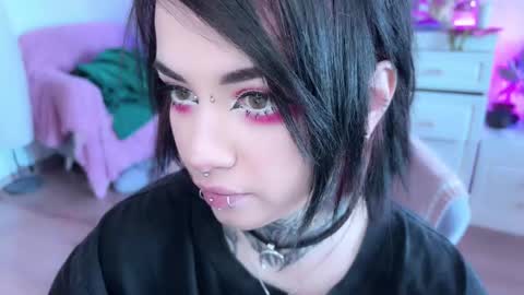 Snapshot of i_died_again chatting on March 9, 2025, 7:45 am Asya online show from March 9, 2025, 7:45 am