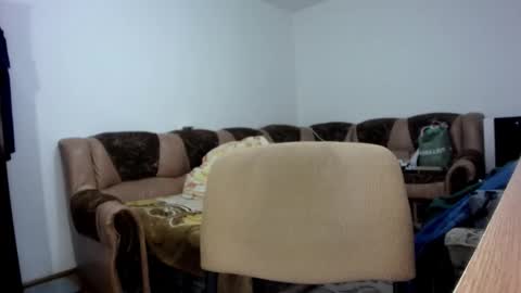 Snapshot of i_like_older_men chatting on February 20, 2026, 6:37 am i_like_older_men online show from February 20, 2026, 6:37 am