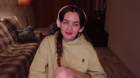 Snapshot of i_love_icecream chatting on December 8, 2024, 8:58 pm elisabeth online show from December 8, 2024, 8:58 pm