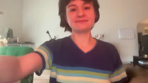 Snapshot of i_love_olive chatting on February 8, 2026, 9:07 pm Olive online show from February 8, 2026, 9:07 pm