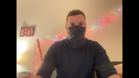 Snapshot of i_o_ro chatting on December 8, 2024, 3:10 am i o ro online show from December 8, 2024, 3:10 am