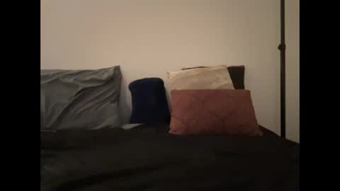 Snapshot of i_o_ro chatting on December 20, 2024, 1:47 am i o ro online show from December 20, 2024, 1:47 am