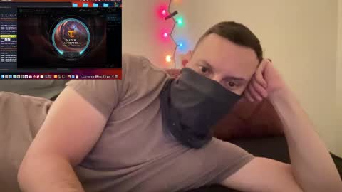 Snapshot of i_o_ro chatting on January 5, 2025, 3:53 am i o ro online show from January 5, 2025, 3:53 am