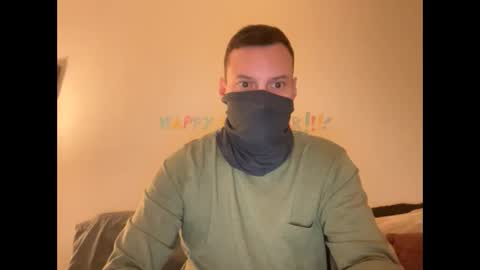 Snapshot of i_o_ro chatting on January 13, 2025, 5:33 am i o ro online show from January 13, 2025, 5:33 am