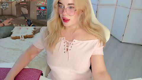 Snapshot of i_want_you_eva chatting on May 26, 2026, 1:40 pm HiI am EvaPVT is open online show from May 26, 2026, 1:40 pm
