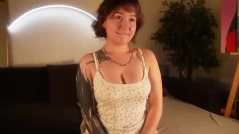 Snapshot of iam_meg chatting on June 18, 2026, 5:30 am Meg online show from June 18, 2026, 5:30 am