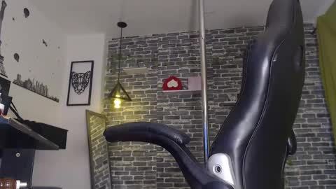 Samy online show from February 27, 2025, 2:43 pm