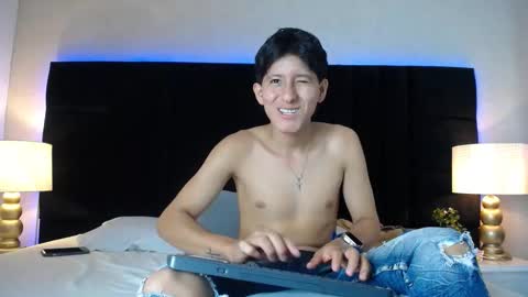 Snapshot of iam_smiths chatting on February 23, 2026, 4:54 am I A M S M I T H S online show from February 23, 2026, 4:54 am