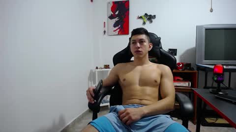 iam_yourbabyprincess_xd online show from November 5, 2025, 6:08 pm