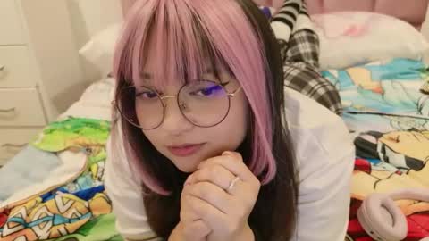 Zoe 3 online show from July 4, 2026, 2:07 am