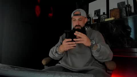 Snapshot of iamalexander_ chatting on October 31, 2025, 5:30 am Lex online show from October 31, 2025, 5:30 am