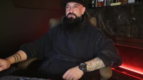 Snapshot of iamalexander_ chatting on November 14, 2025, 5:06 am Lex online show from November 14, 2025, 5:06 am