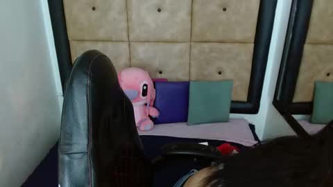 Snapshot of iamcarollvbna chatting on November 14, 2025, 4:33 am Caroll online show from November 14, 2025, 4:33 am