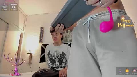 Snapshot of iamduque chatting on October 13, 2025, 2:33 am Iam Joseant online show from October 13, 2025, 2:33 am