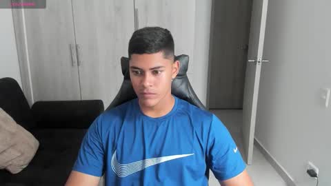 Dylan  independent model  online show from October 1, 2025, 2:23 pm