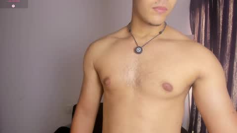 Dylan  independent model  online show from April 15, 2026, 7:58 pm