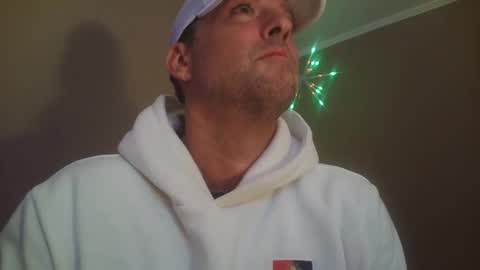 Snapshot of iamhereandnow chatting on January 18, 2025, 12:13 am iamhereandnow online show from January 18, 2025, 12:13 am