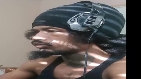 Snapshot of iamjohnny4u chatting on December 16, 2025, 2:44 pm iamjohnny4u online show from December 16, 2025, 2:44 pm