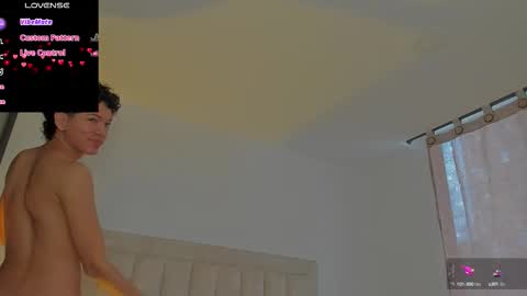 Juliiiiian online show from September 29, 2025, 11:37 am