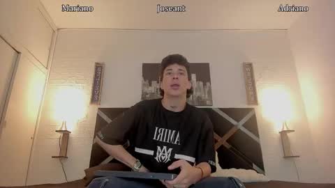 Snapshot of iammariano chatting on October 11, 2025, 3:28 am Mariano online show from October 11, 2025, 3:28 am