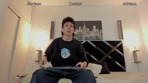 Snapshot of iammariano chatting on October 22, 2025, 5:08 am Mariano online show from October 22, 2025, 5:08 am