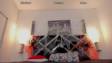 Snapshot of iammariano chatting on October 26, 2025, 3:23 am Mariano online show from October 26, 2025, 3:23 am