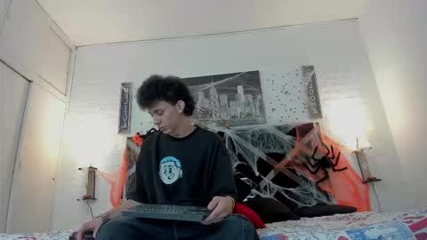 Snapshot of iammariano chatting on October 29, 2025, 5:31 am Mariano online show from October 29, 2025, 5:31 am