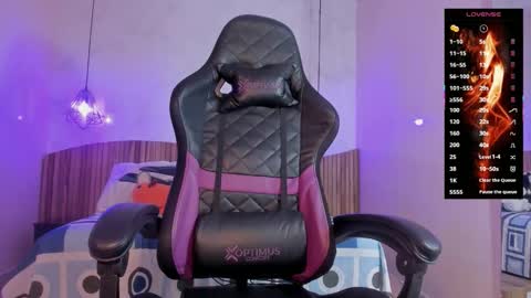 Snapshot of iamnayuta chatting on November 6, 2025, 7:48 pm Nayuta online show from November 6, 2025, 7:48 pm