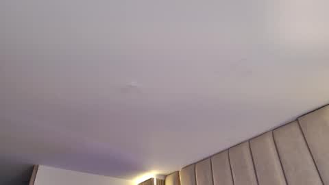 Nyxy online show from November 8, 2025, 9:09 am