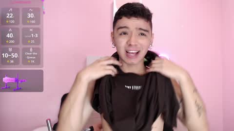 IAN CASTILLO online show from December 18, 2024, 11:13 am