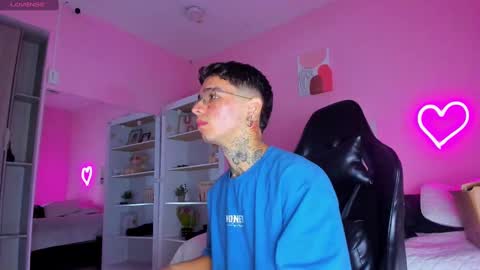 IAN CASTILLO online show from September 22, 2025, 11:12 am