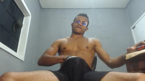 Snapshot of ian_tuner chatting on December 21, 2024, 3:25 am ian_tuner online show from December 21, 2024, 3:25 am