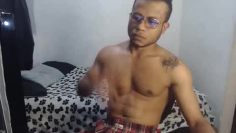 Snapshot of ian_tuner chatting on February 25, 2026, 7:29 am ian_tuner online show from February 25, 2026, 7:29 am