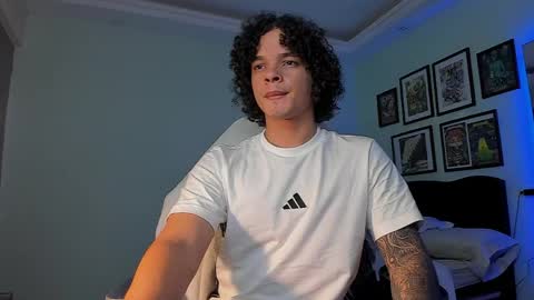 Andres online show from April 21, 2026, 2:51 am