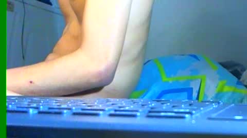Snapshot of ian_zaenzz chatting on January 24, 2025, 5:42 am Samuel igsamuelnoguera 1333 online show from January 24, 2025, 5:42 am