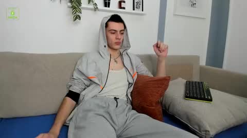 Ian Martinez online show from January 14, 2026, 6:19 am