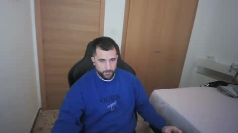 Snapshot of iberian_macho chatting on November 19, 2025, 2:06 pm iberian_macho online show from November 19, 2025, 2:06 pm