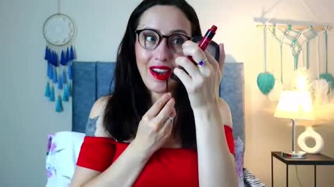 Iberian Moon online show from October 9, 2025, 5:44 pm