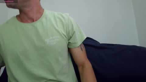 Snapshot of ibovegas chatting on November 2, 2025, 12:29 pm Laura e Augusto online show from November 2, 2025, 12:29 pm