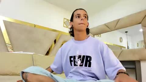 ibratxandy online show from October 25, 2025, 6:57 pm