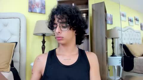 ibratxandy online show from December 15, 2025, 7:40 pm