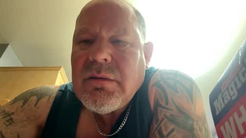 Snapshot of icanmakeyousquirt69 chatting on May 13, 2026, 6:33 am icanmakeyousquirt69 online show from May 13, 2026, 6:33 am