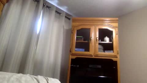 icantgohome online show from December 17, 2024, 4:53 pm