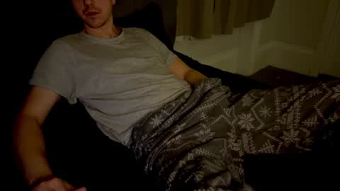 Snapshot of icekingken chatting on December 2, 2024, 12:19 am Ken online show from December 2, 2024, 12:19 am